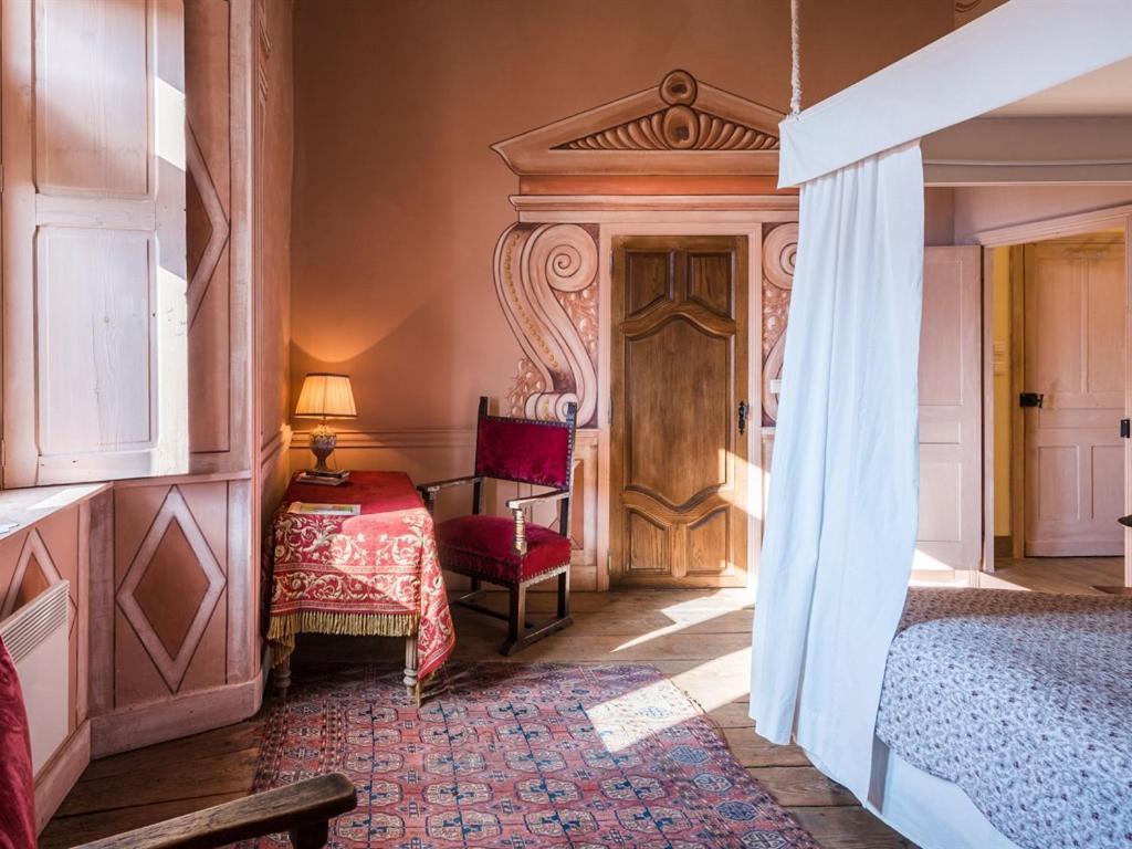 Chateau Des Marcilly Talaru Chalmazel-Jeansagniere Habitación foto